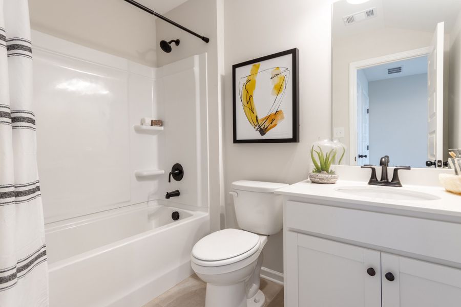 Bradley F with Bonus at Cobblestone Crossing Commons | Upstairs Bonus Bathroom Bradley F with Bonus at Cobblestone Crossing Commons | Upstairs Bonus Bathroom