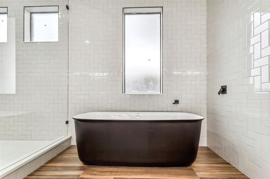 Furnished interior view inside a new home in , Tampa (Image 13).