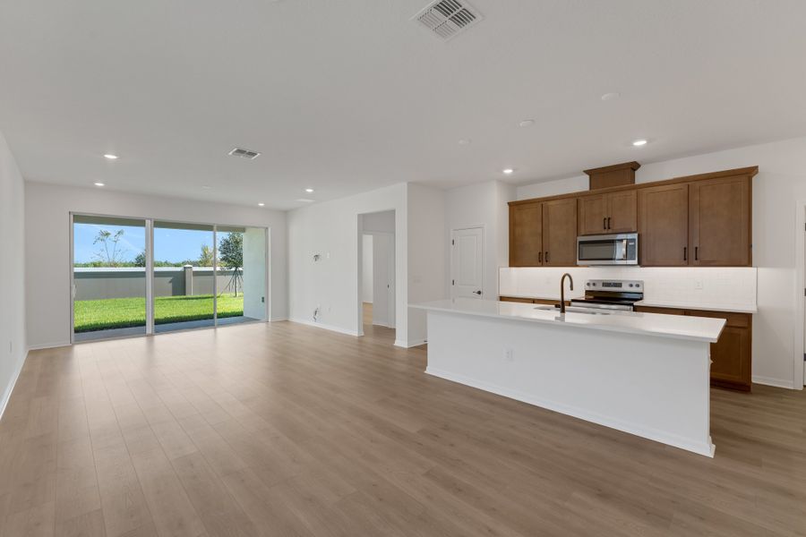 Parrish, FL New Home.  - Slide 4