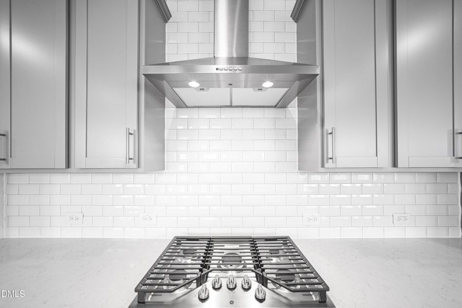 SUN_Stoneriver_Pic_EastmanIII_Kitchen_5o