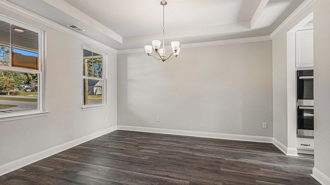 Spacious, unfurnished interior of a new home in Eden Springs, Longs (Image 11).