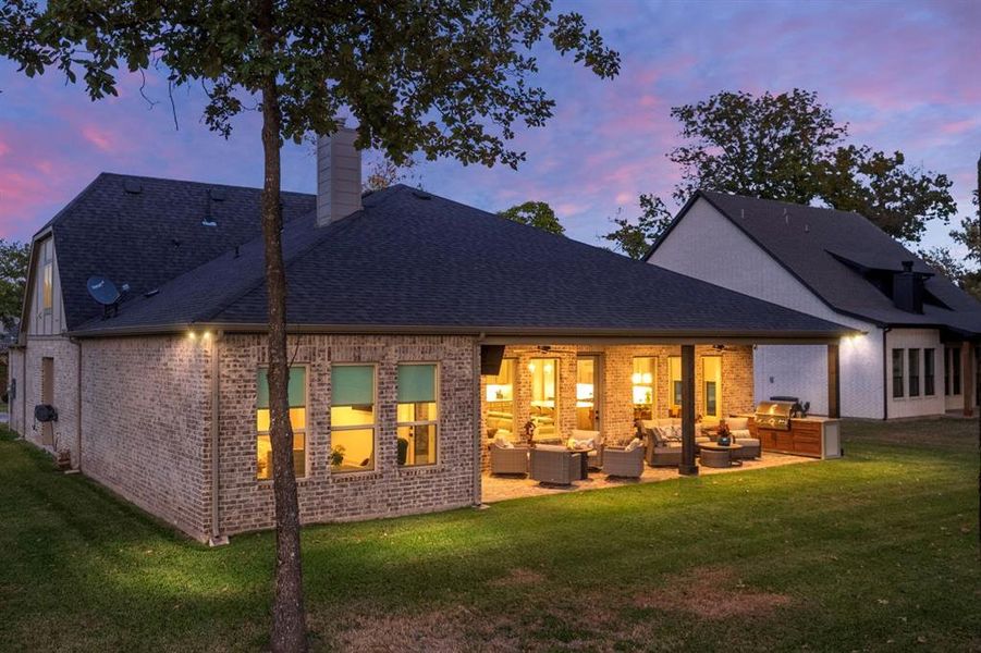 Image 34 of a home in . Image 34 of a home in .