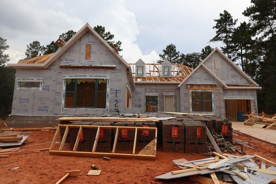 Let us show you how our advanced framing techniques have stood the test of time and allow more insulation for a quieter and more energy efficient home.