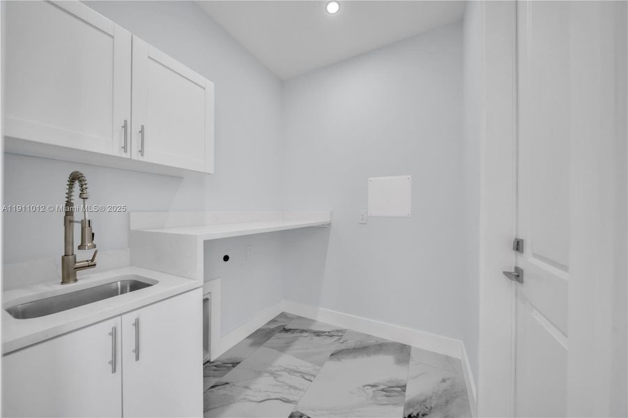 Image 30 of a home in . Image 30 of a home in .