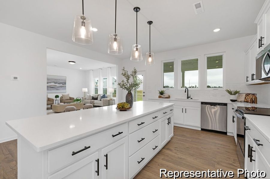 Furnished interior view inside a new home in Reeves Crossing, St. George (Image 2).