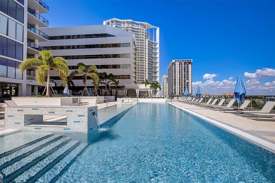 Condo located in St. Petersburg, FL showcasing its design and architecture (Image 31). Condo located in St. Petersburg, FL showcasing its design and architecture (Image 31).