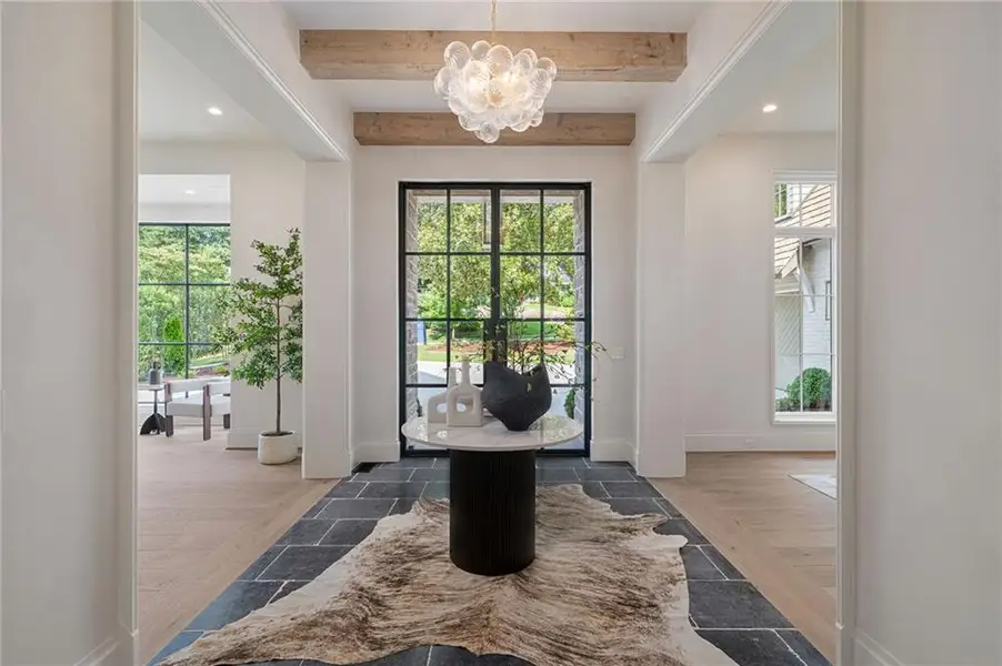 Image 70 of a home in .
