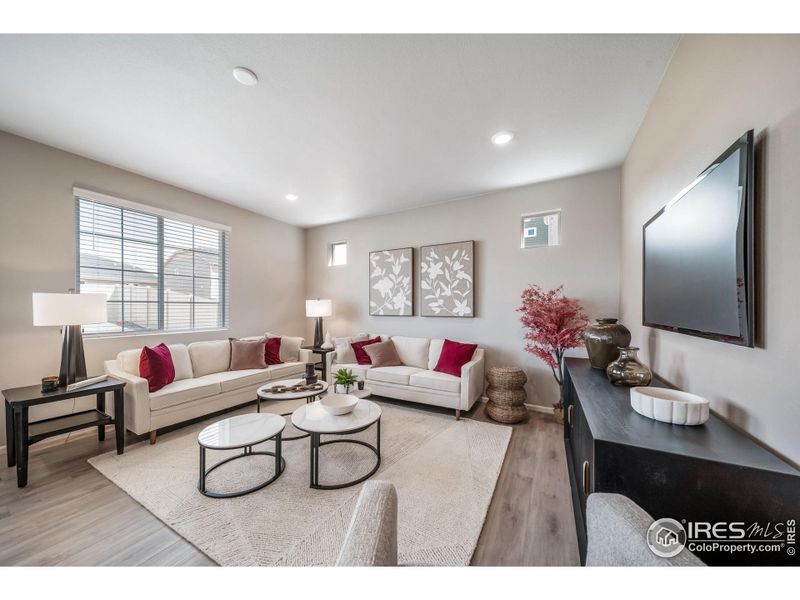 Furnished interior view inside a new home in Thompson River Ranch, Johnstown (Image 7).