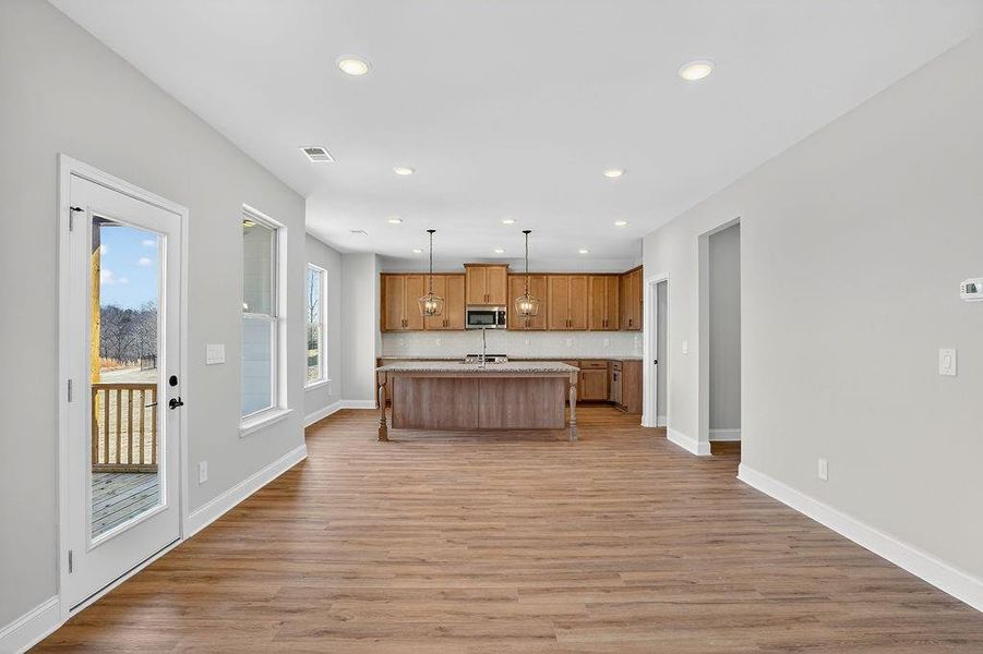 Image 25 of a home in Chimney Oaks Overlook.