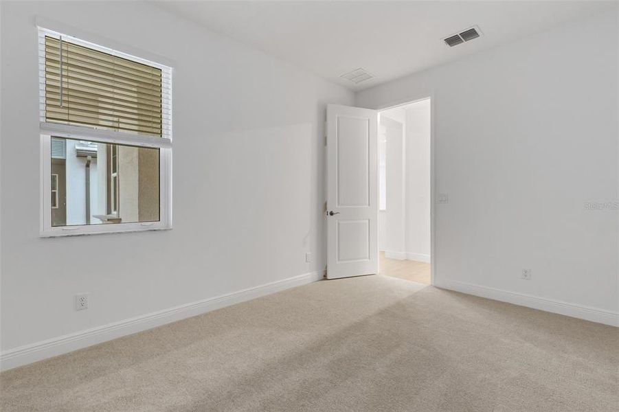 Spacious, unfurnished interior of a new home in Sweetwater at Lakewood Ranch, Lakewood Ranch (Image 25).