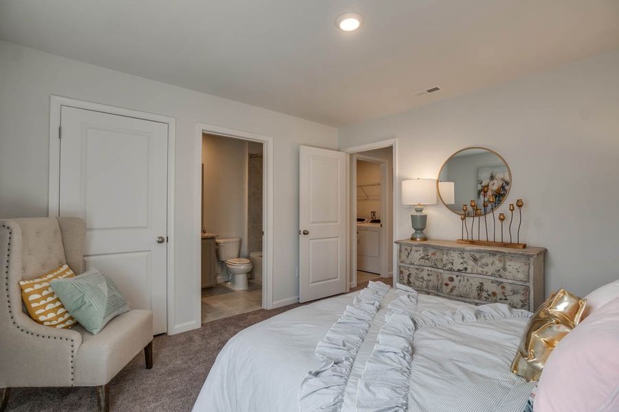 Representative furnished interior of a home built from the HAYDEN by D.R. Horton in Hartmann Crossing, Lebanon (Image 22).
