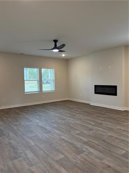 Spacious, unfurnished interior of a new home in Southern Hills, McDonough (Image 19).