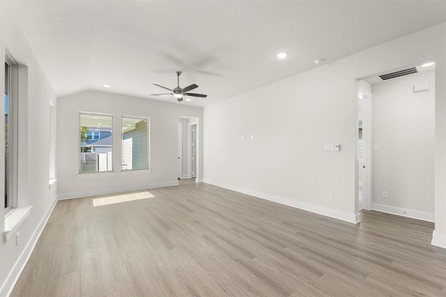 15. 3117 Eddington - Family (2) 15. 3117 Eddington - Family (2)