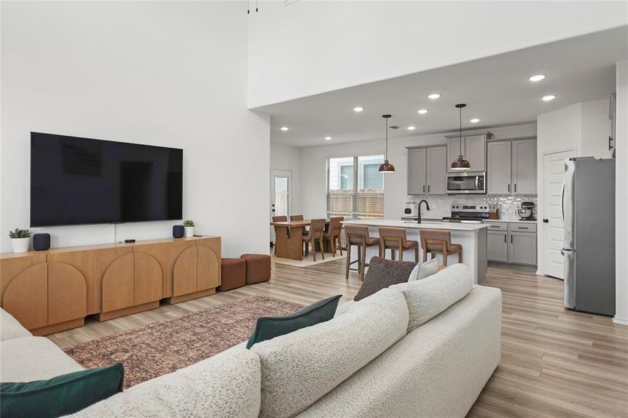 Furnished interior view inside a new home in Keeneland 40s, Aubrey (Image 18).