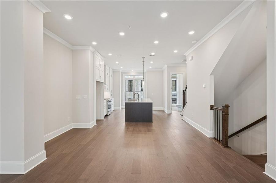 Spacious, unfurnished interior of a new home in Byers Park, Alpharetta (Image 44).