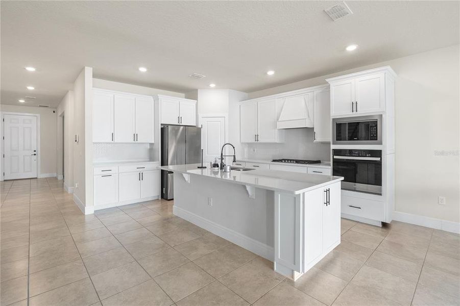 Furnished interior view inside a new home in , Apopka (Image 14).