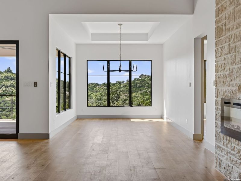 Spacious, unfurnished interior of a new home in , Boerne (Image 26).