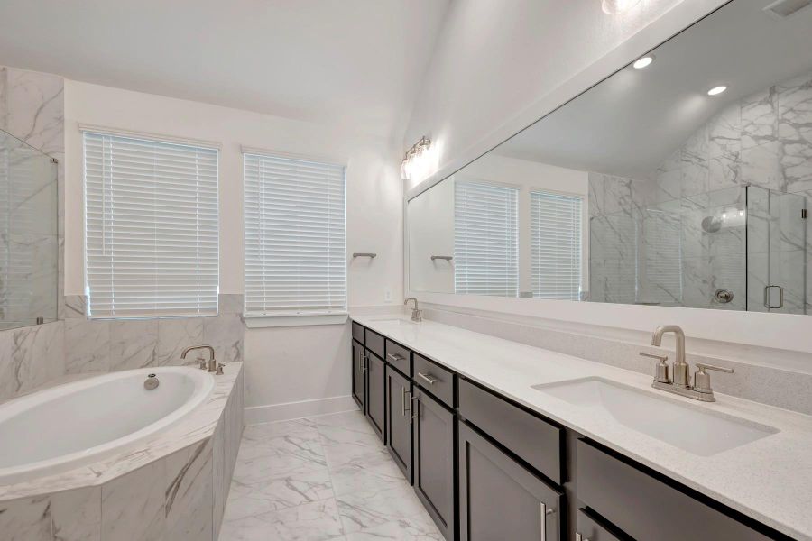 Furnished interior view inside a new home in The Oaks on 6th Street, Magnolia (Image 9).