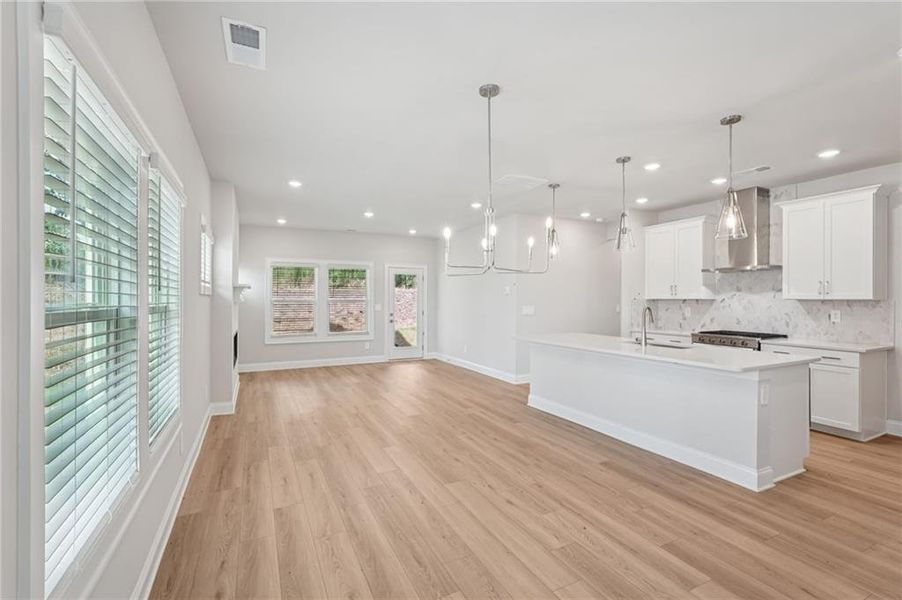 Spacious, unfurnished interior of a new home in Hemingway - Reserve Series, Cumming (Image 26). Spacious, unfurnished interior of a new home in Hemingway - Reserve Series, Cumming (Image 26).