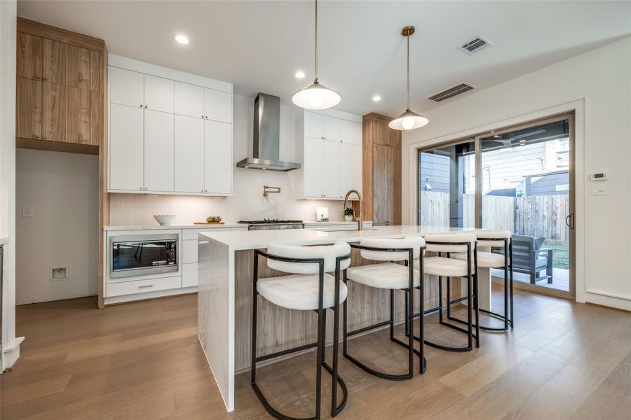 * Est Comp 6/30/26 ** PHOTO OF MODEL HOME * SELECTIONS MAY VARY * PHOTOS MAY SHOW A SIMILAR FLOOR PLAN AND/OR UPGRADED/ALTERNATIVE FINISHES * Please use these photos as a guide ONLY * * Est Comp 6/30/26 ** PHOTO OF MODEL HOME * SELECTIONS MAY VARY * PHOTOS MAY SHOW A SIMILAR FLOOR PLAN AND/OR UPGRADED/ALTERNATIVE FINISHES * Please use these photos as a guide ONLY *