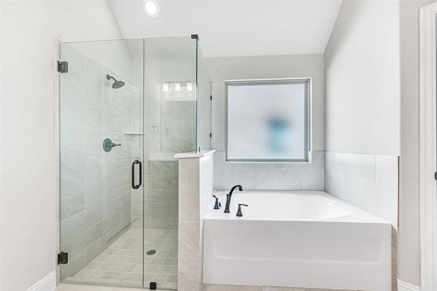 Primary Ensuite Bath