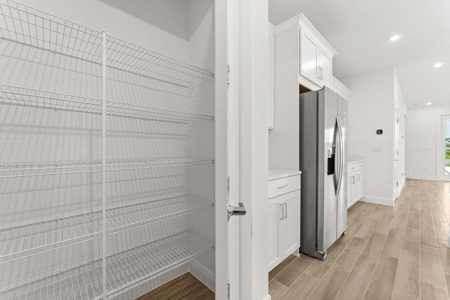 US_SEF_EASTWIND_LOT 83_pantry