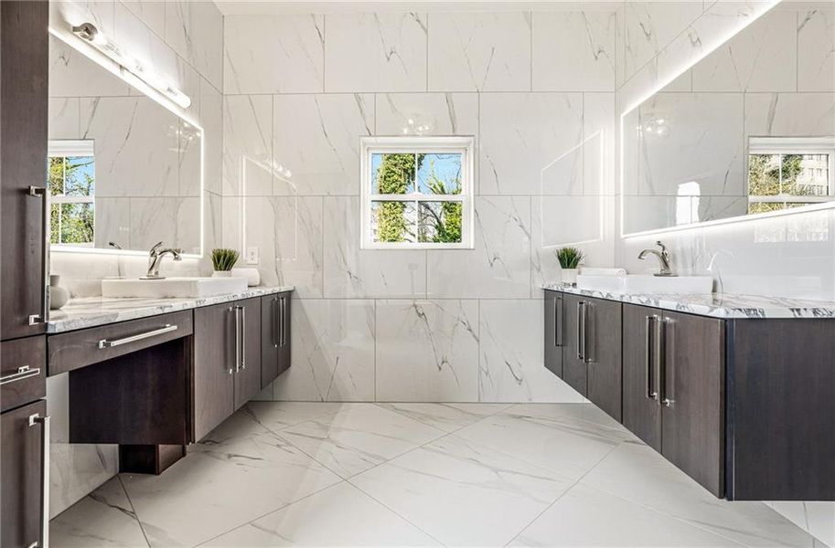 Furnished interior view inside a new home in , Atlanta (Image 18).