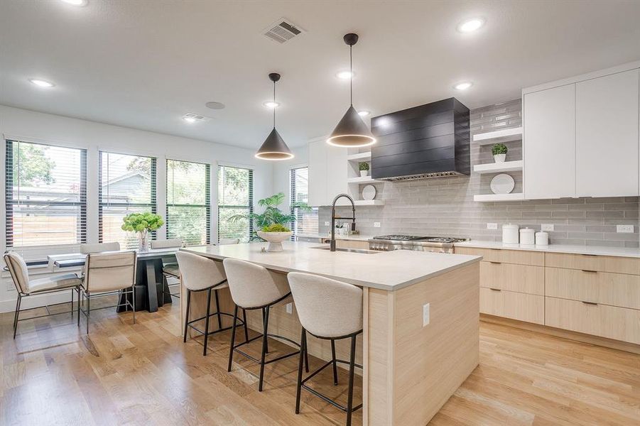 Furnished interior view inside a new home in , Fort Worth (Image 28). Furnished interior view inside a new home in , Fort Worth (Image 28).