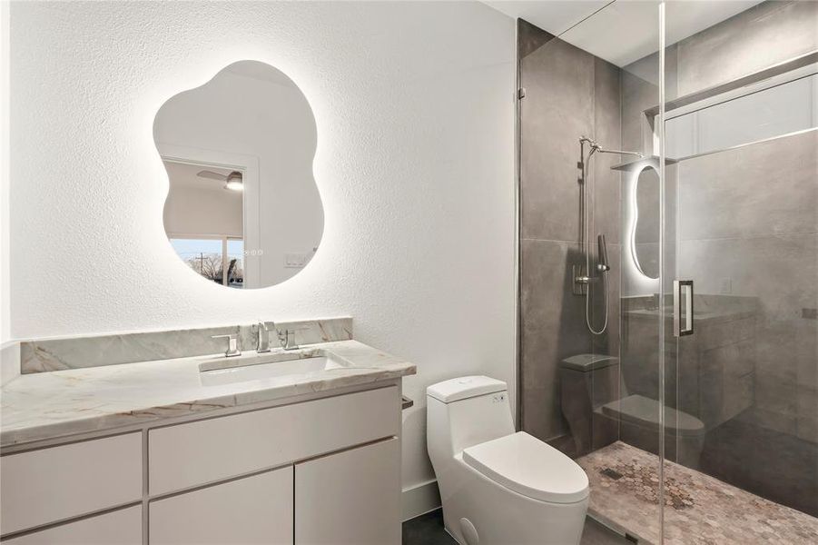 Furnished interior view inside a new home in , Dallas (Image 8).