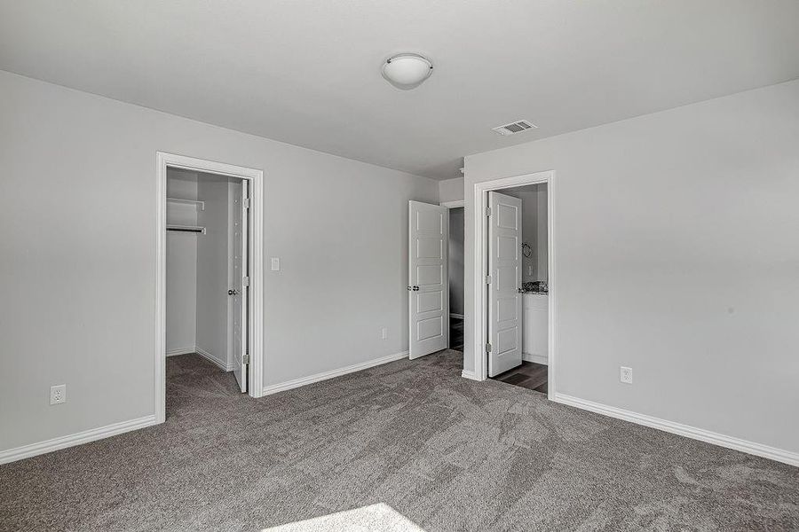 Spacious, unfurnished interior of a new home in , Fort Worth (Image 19). Spacious, unfurnished interior of a new home in , Fort Worth (Image 19).