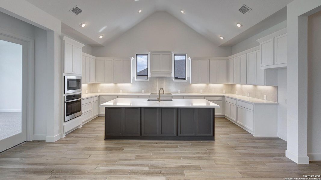 Furnished interior view inside a new home in Alsatian Oaks 60', Castroville (Image 10). Furnished interior view inside a new home in Alsatian Oaks 60', Castroville (Image 10).