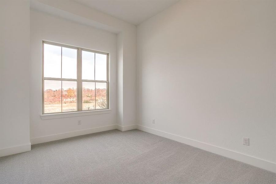 Spacious, unfurnished interior of a new home in Talon Hills, Fort Worth (Image 32).