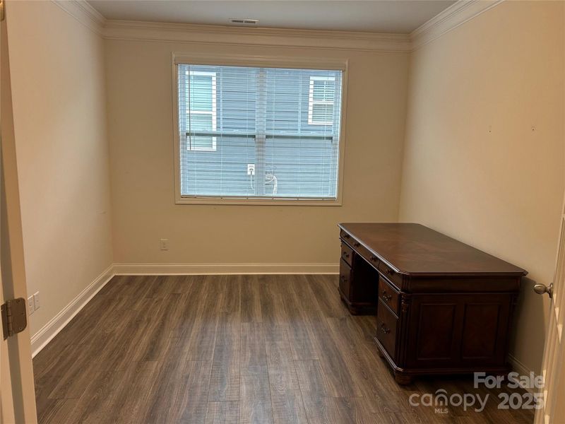 Spacious, unfurnished interior of a new home in , Mooresville (Image 14).
