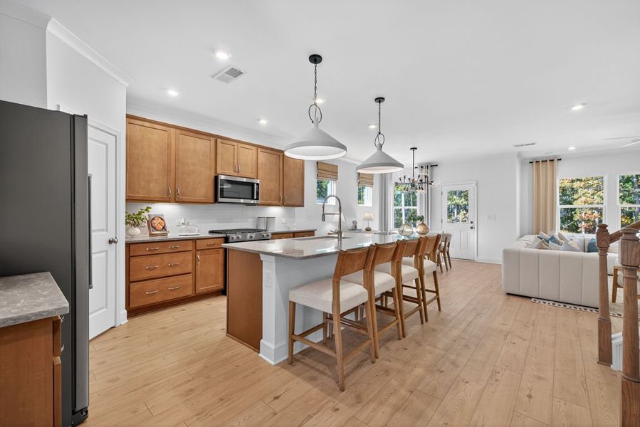 Representative furnished interior of a home built from the Hampton by Pulte Homes in Watermist at Mirror Lake, Villa Rica (Image 56).