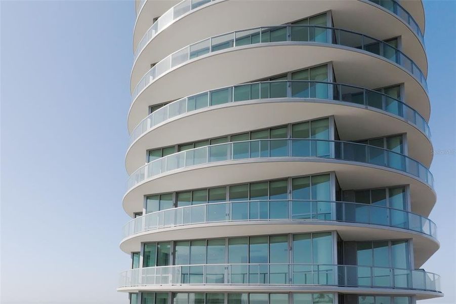 Condo located in St. Petersburg, FL showcasing its design and architecture (Image 40). Condo located in St. Petersburg, FL showcasing its design and architecture (Image 40).