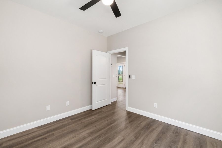 Spacious, unfurnished interior of a new home in , Manning (Image 15).