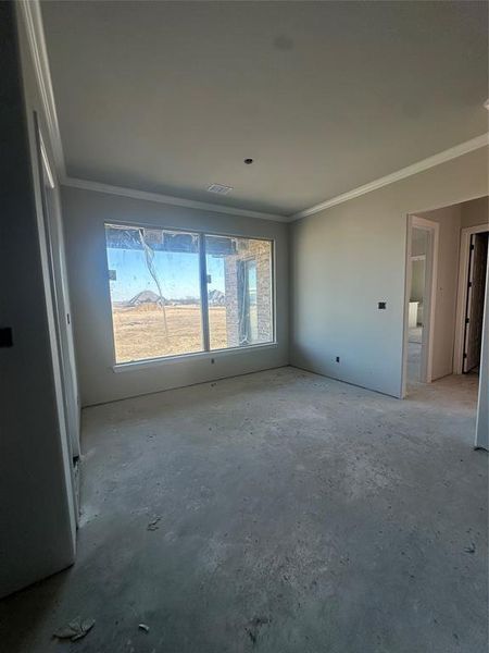 Dining space off kitchen
