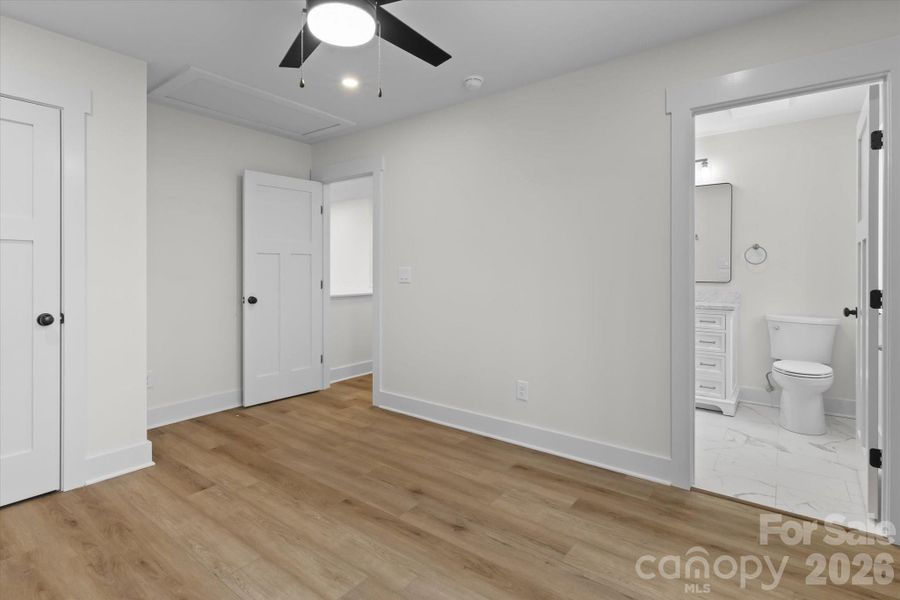 Spacious, unfurnished interior of a new home in , Mooresville (Image 36).