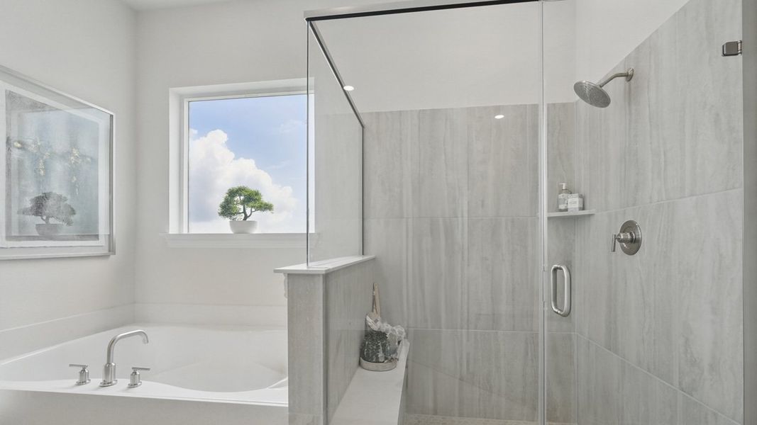 Furnished interior view inside a new home in Peachtree Meadows, Rockwall (Image 17).