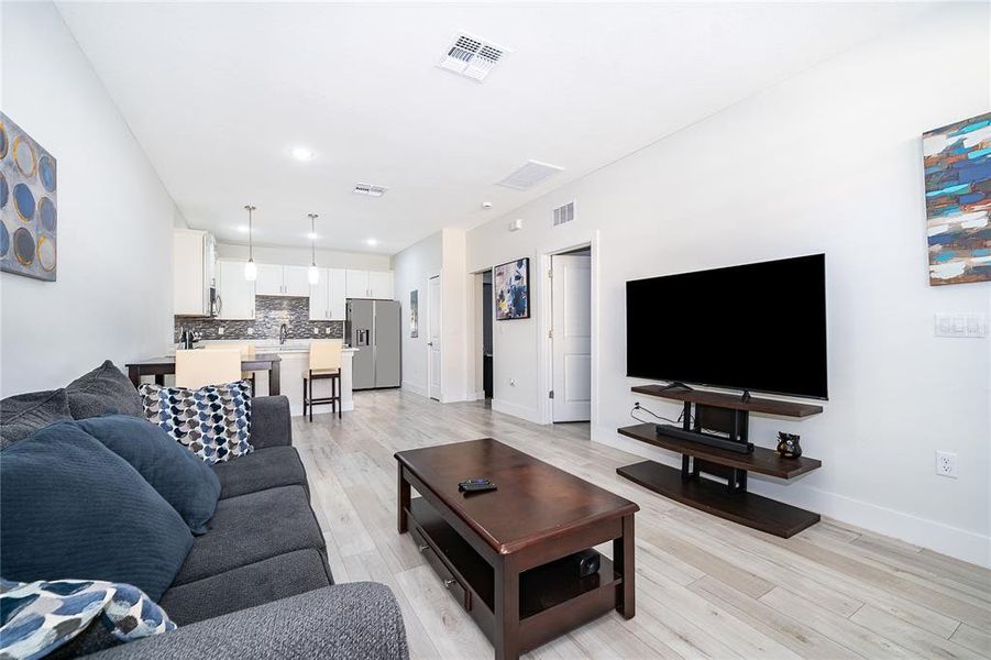 Furnished interior view inside a new home in , Kissimmee (Image 4).