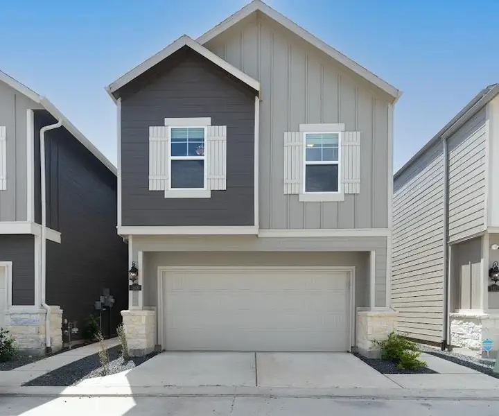 Front exterior of a new home in , Houston, TX, highlighting curb appeal (Image 1). Front exterior of a new home in , Houston, TX, highlighting curb appeal (Image 1).