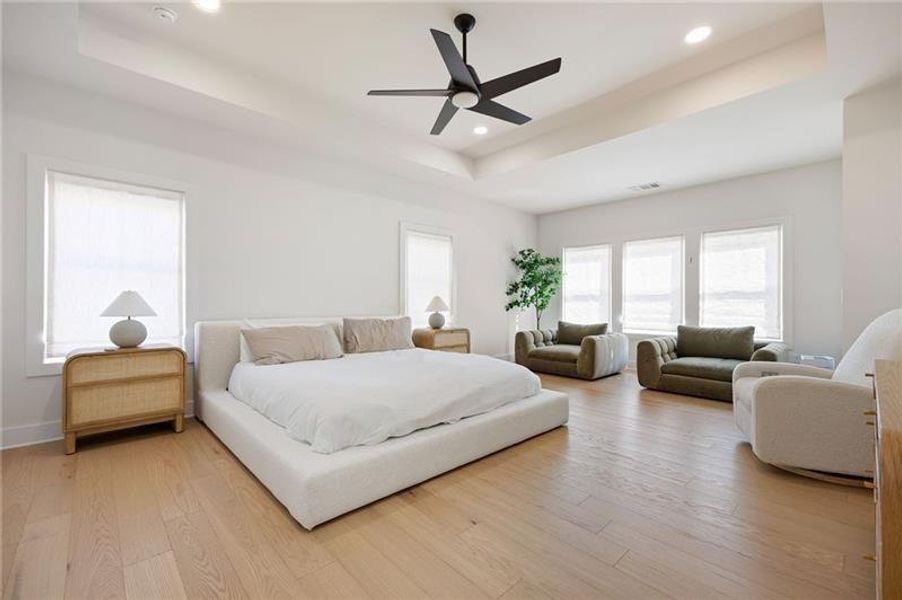 Furnished interior view inside a new home in , Woodstock (Image 35).