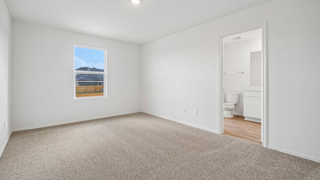 Spacious, unfurnished interior of a new home in Prairie Lakes, Buda (Image 31).