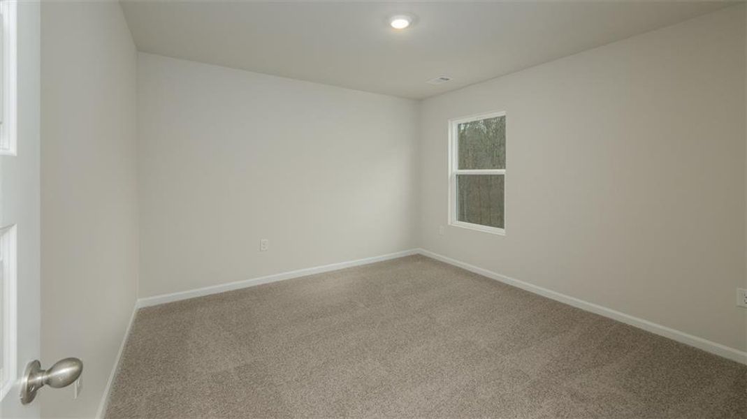 Spacious, unfurnished interior of a new home in Brooks Station, Dacula (Image 16).