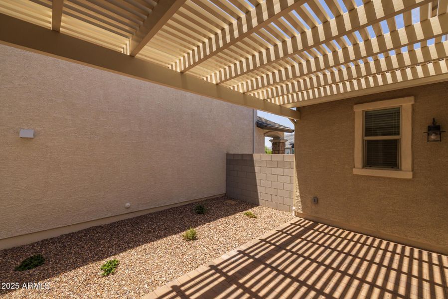 29)COURTYARD 29)COURTYARD