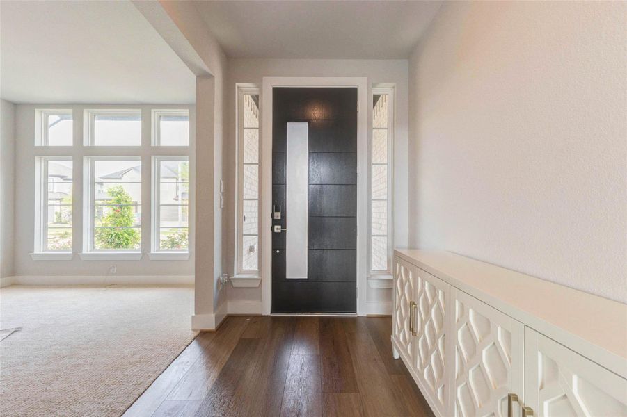 Spacious, unfurnished interior of a new home in , Richmond (Image 23).