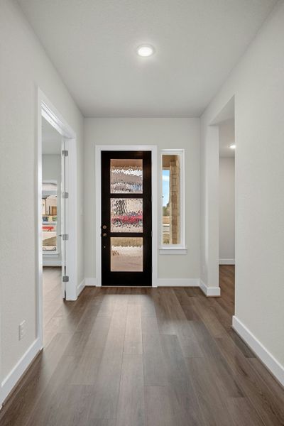 Spacious, unfurnished interior of a new home in Santa Rita Ranch, Georgetown (Image 10).