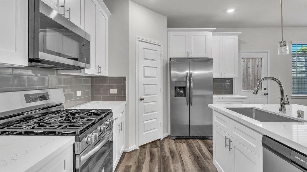 Furnished interior view inside a new home in Aldine Pines, Houston (Image 16). Furnished interior view inside a new home in Aldine Pines, Houston (Image 16).