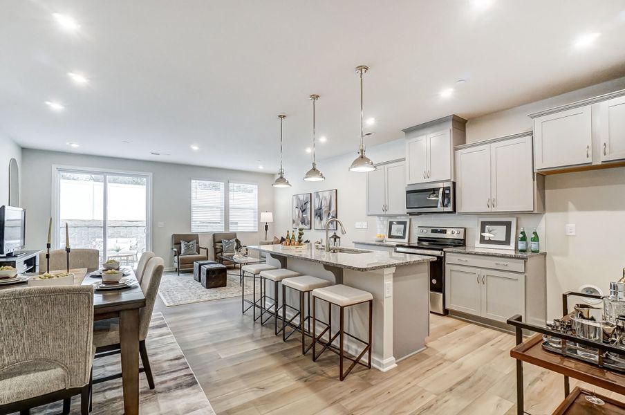 Photo representation of the Adriana plan. Colors, finishes and options will vary.