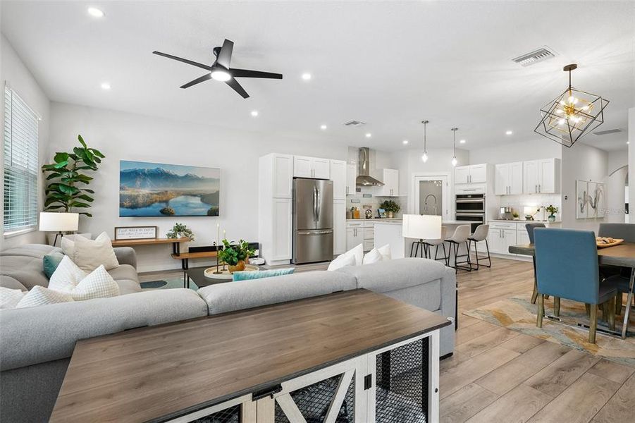 Furnished interior view inside a new home in , St. Petersburg (Image 11).
